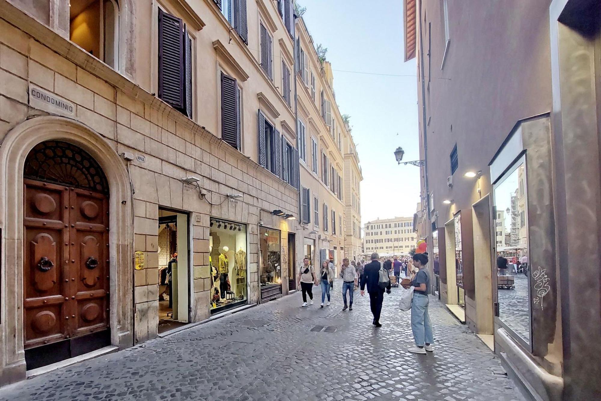 Appartamento Campo Dei Fiori Con Terrazzo Roma Esterno foto